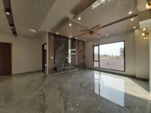 Bahria Town Karachi – 500 Sq. Yds Privately Constructed Villas for Sale